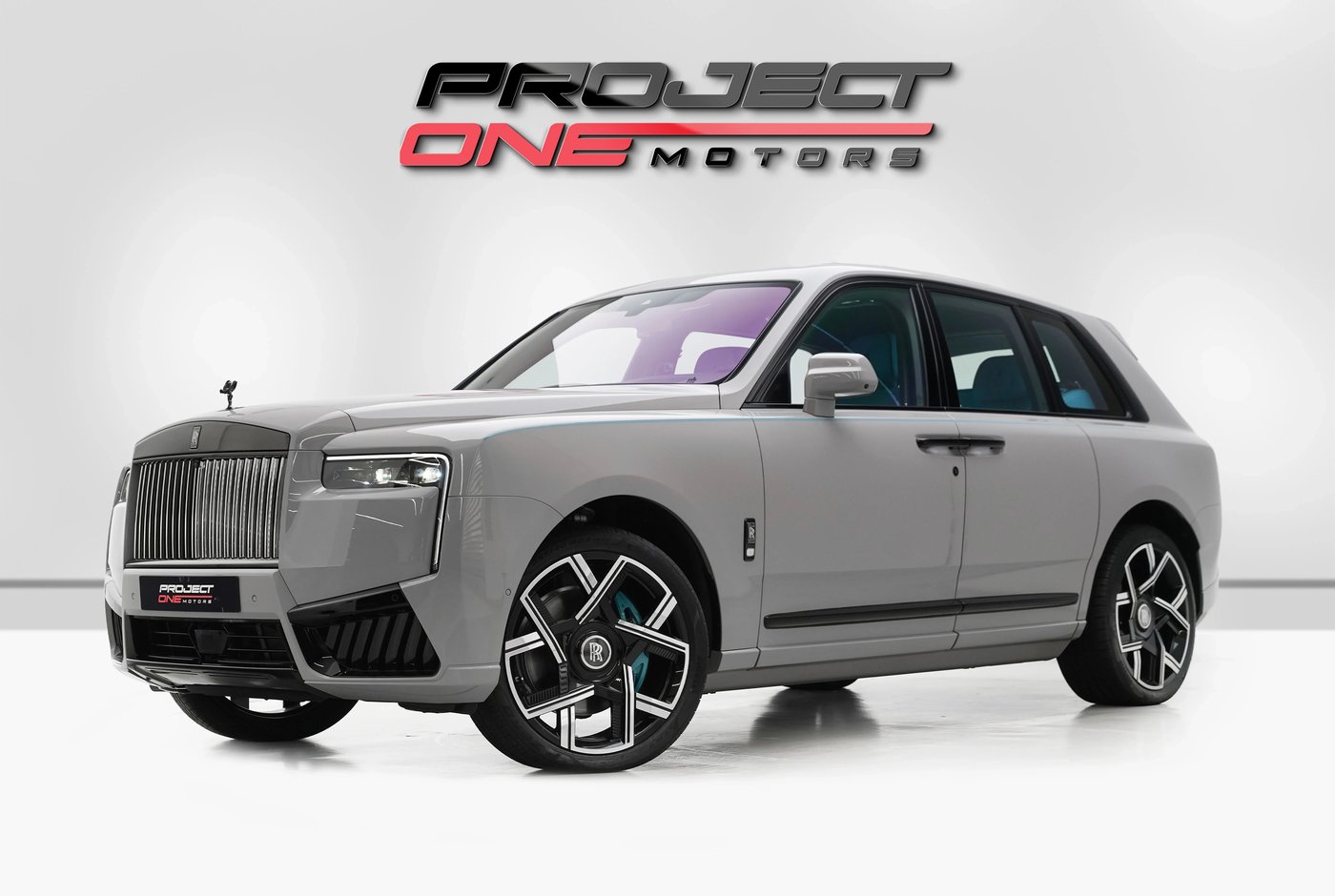 2025 Rolls-Royce Cullinan Black Badge with Warranty and Service Contract - photo 1 of 10
