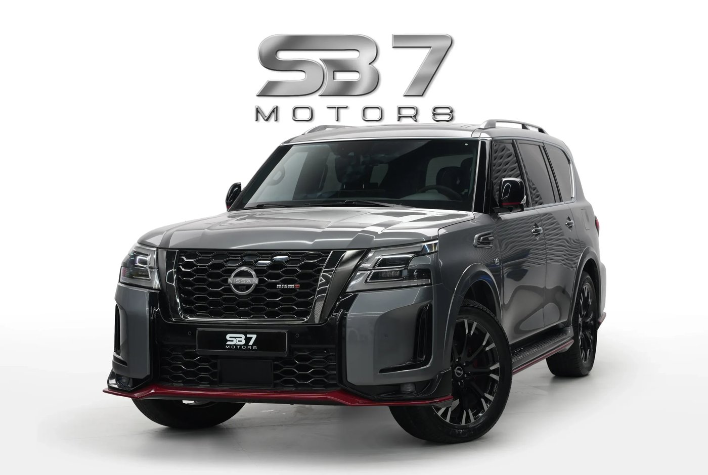 2022 Nissan Patrol Nismo - photo 1 of 28