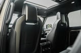 2025 Land Rover Defender 110 Octa with Warranty thumbnail 13