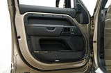 2025 Land Rover Defender 110 Octa with Warranty thumbnail 8