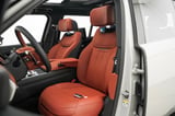 2025 Land Rover Range Rover SV with Service Contract thumbnail 12