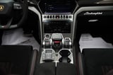 2024 Lamborghini Urus Performante thumbnail 9