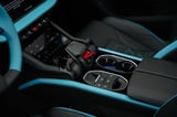 2026 Lamborghini Urus SE thumbnail 7