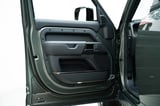 2025 Land Rover Defender 110 Octa Edition One P635 thumbnail 7