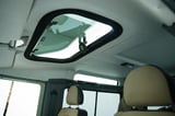 2016 Land Rover Defender 90 Heritage Edition thumbnail 9