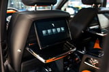 2025 Rolls-Royce Cullinan Black Badge Cloud Interior European Specs thumbnail 11