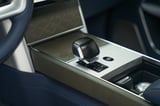 2026 Land Rover Range Rover SV LWB with 5 Years Warranty thumbnail 9