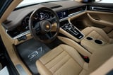 2023 Porsche Panamera Standard thumbnail 6