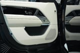 2026 Land Rover Range Rover P400 SE thumbnail 11