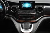 2021 Mercedes-Benz V-Class V 250 Falcon Edition thumbnail 7