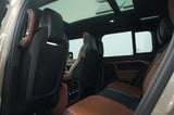 2025 Land Rover Defender 110 Octa Black P635 Fully Loaded thumbnail 11