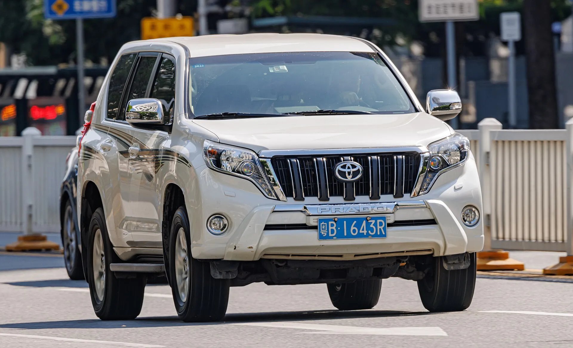 GCC Specs vs American and Japanese Imports: What It Does to Resale Value in the UAE