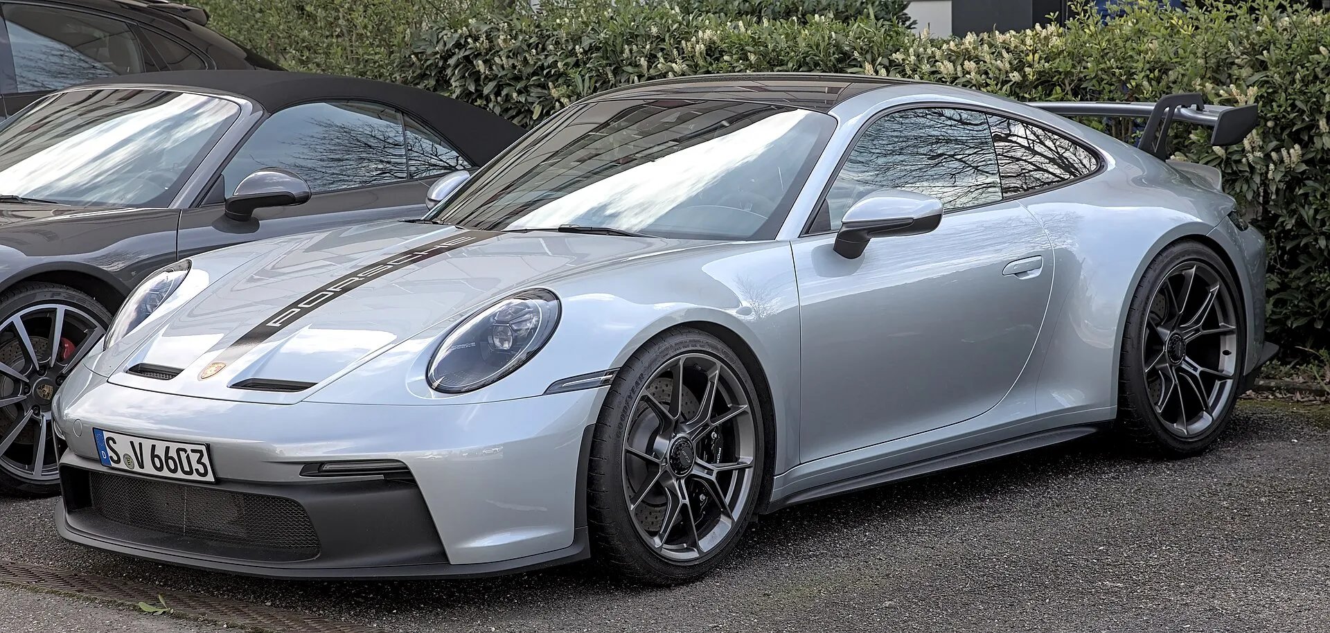 Porsche 911 Price Guide UAE 2026: Carrera to Turbo S