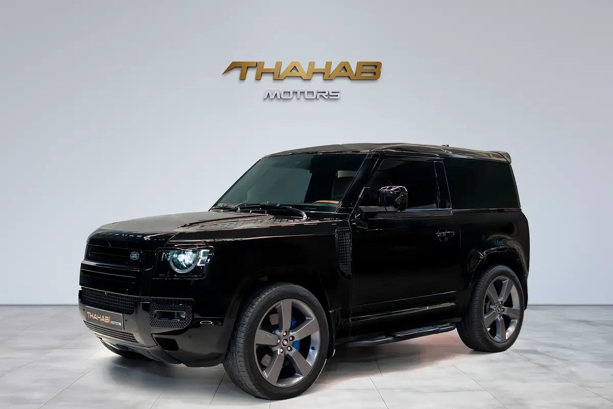2022 Land Rover Defender 90 with Warranty P525 Short-Wheel Base V8 Edition Perfect Condition for sale in UAE