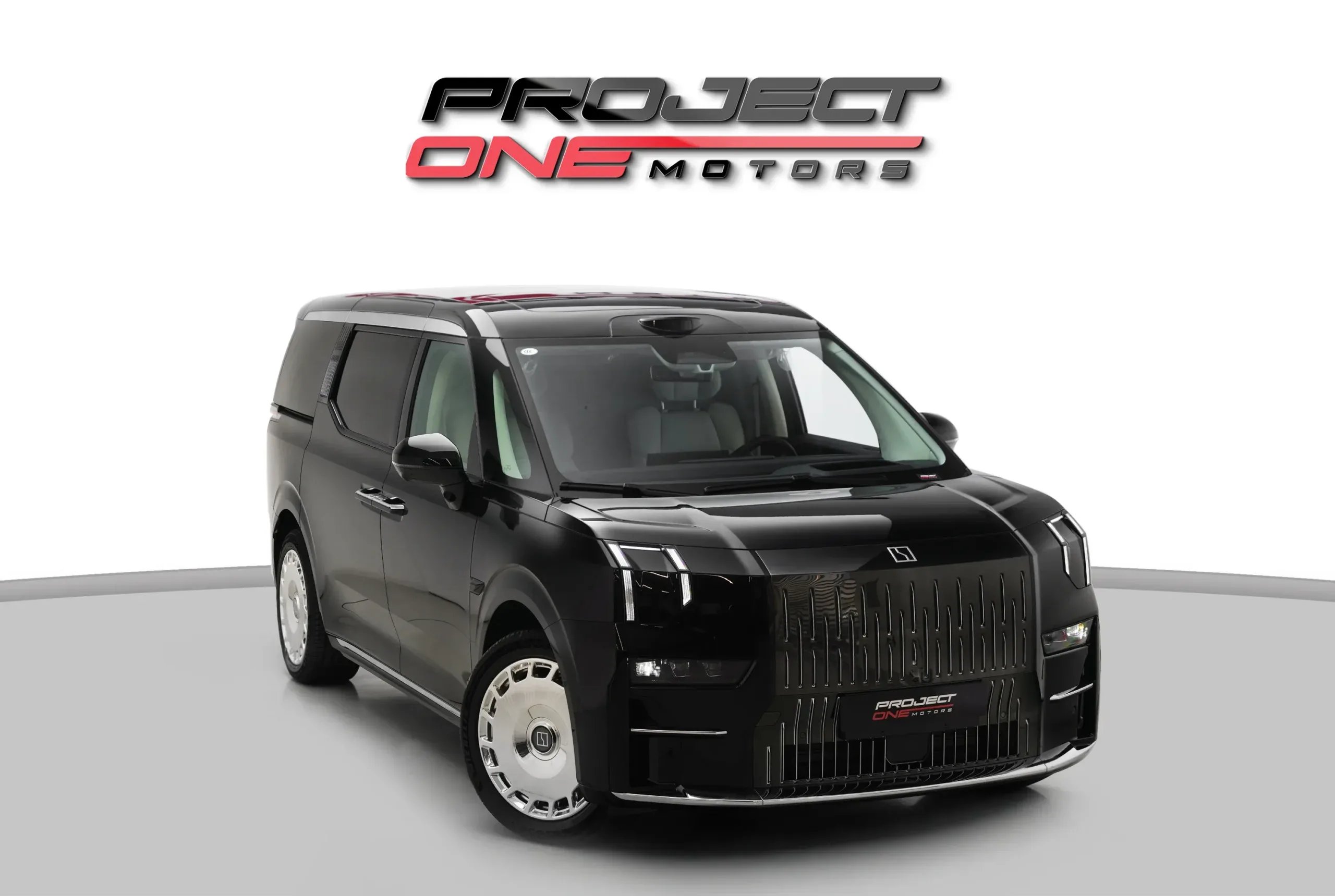 2025 Zeekr 009 for sale in UAE