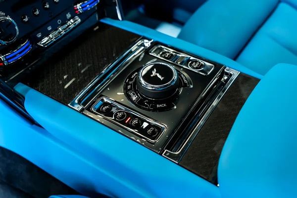 2026 Rolls-Royce Cullinan Black Badge