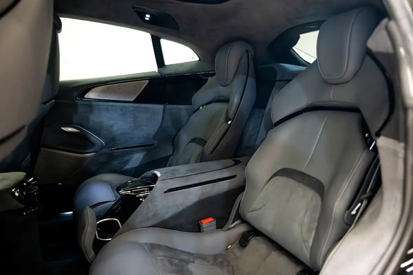2025 Ferrari Purosangue Standard