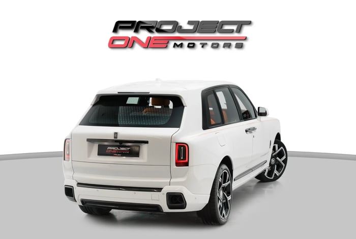 2026 Rolls-Royce Cullinan Black Badge with Warranty and Service Contract - photo 4 of 11
