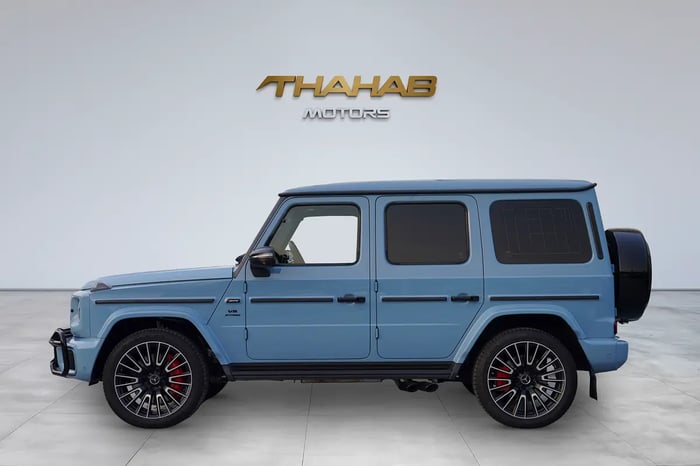 2025 Gargash Full Carbon China Blue G-Class G63 AMG V8 Low Mileage Perfect Condition - photo 5 of 17