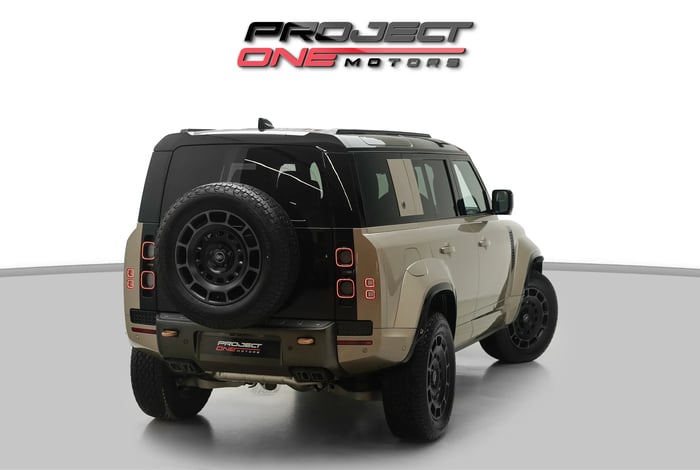 2025 Land Rover Defender 110 Octa with Warranty - photo 4 of 20