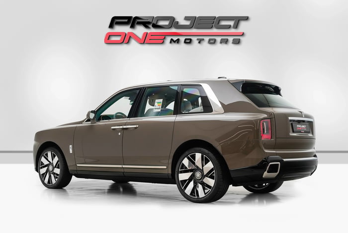2026 Rolls-Royce Cullinan with Warranty and Service Contract - photo 4 of 19
