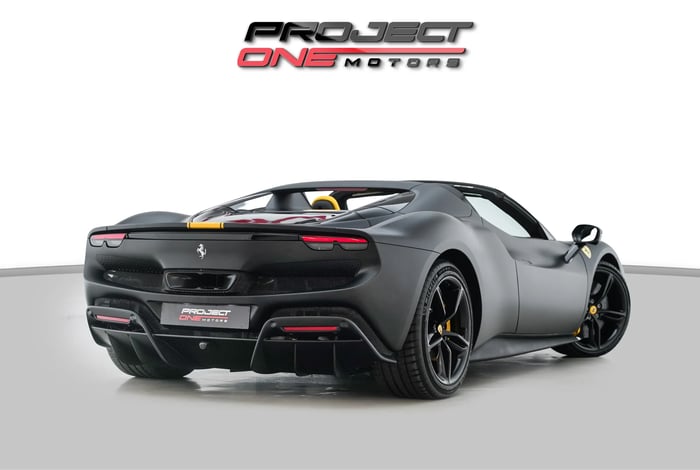 2025 Ferrari 296 GTS - photo 4 of 18