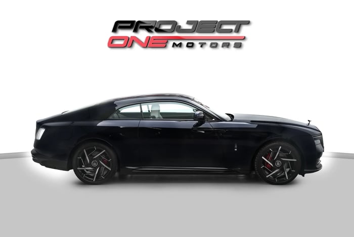 2025 Rolls-Royce Spectre - photo 3 of 10