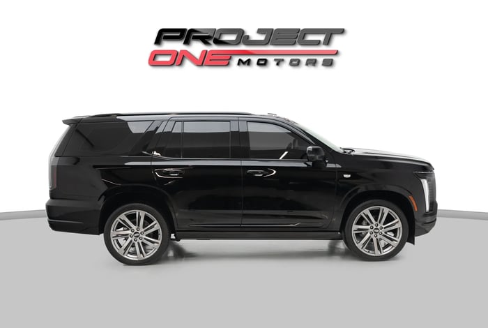 2025 Cadillac Escalade 600 Sport Platinum with Warranty and Service Contract - photo 3 of 12