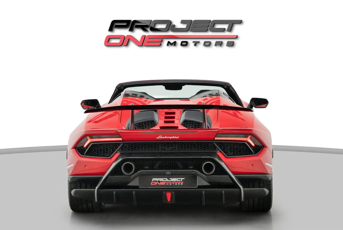 2019 Lamborghini Huracan Performante Spyder with Warranty and Service Contract - photo 4 of 10
