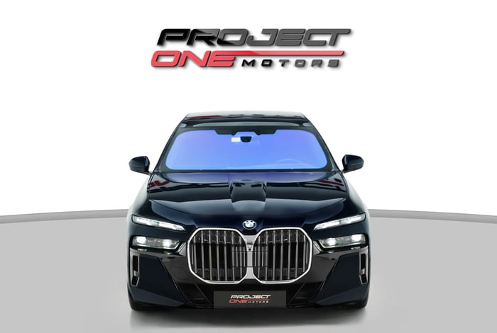 2024 BMW 740i Executive with 5 Years Warranty and Service Contract from Agmc - photo 2 of 12