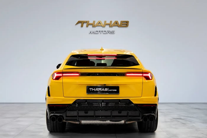 2024 4.0 L Twin-Turbo V8 Ultimate Combination of Supercar + SUV Full Option Low Mileage - photo 5 of 15