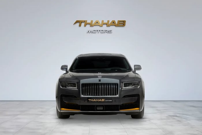 2024 Rolls-Royce Ghost Special Order Bespoke Tri-Tone Interior Full Option Low Mileage Perfect Condition - photo 4 of 18