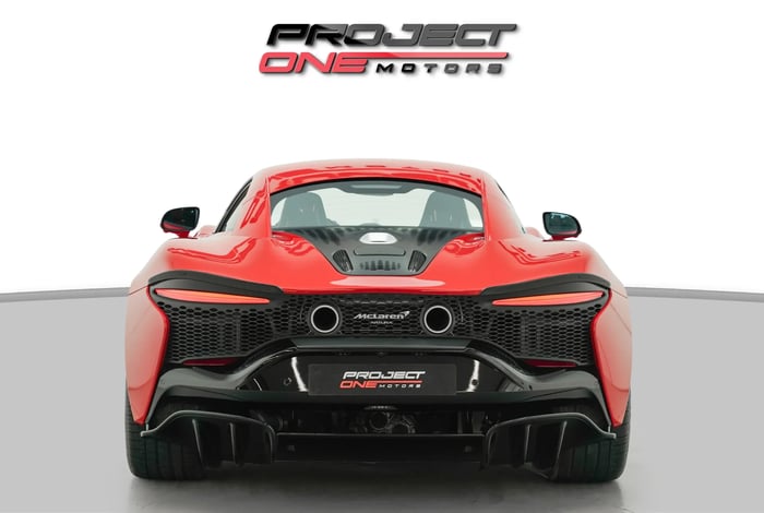 2024 Mclaren Artura - photo 5 of 18