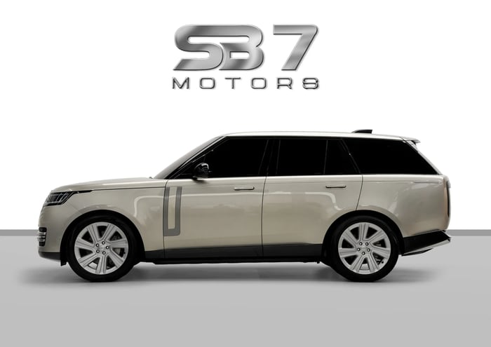 2022 Land Rover Range Rover HSE P530 GCC with Warranty 4/2027 - photo 3 of 13