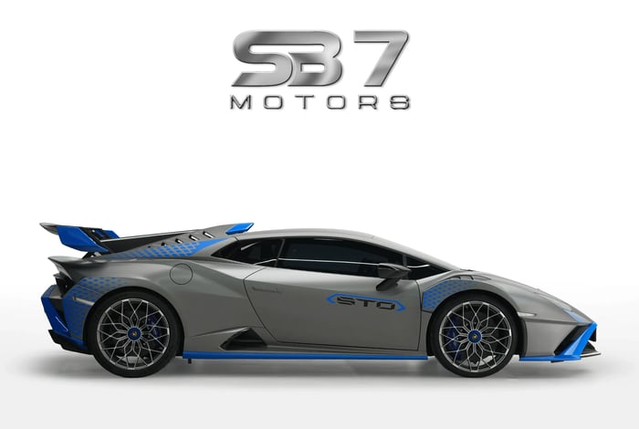 2023 Lamborghini Huracan STO Performance - photo 5 of 16