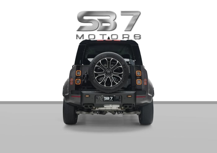 2026 Land Rover Defender 110 Octa P635 Fully Loaded - photo 5 of 34