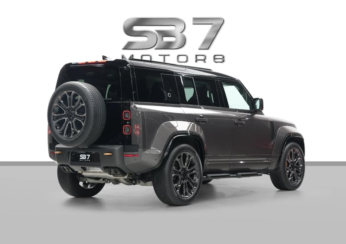 2026 Land Rover Defender 110 Octa P635 Fully Loaded - photo 4 of 34