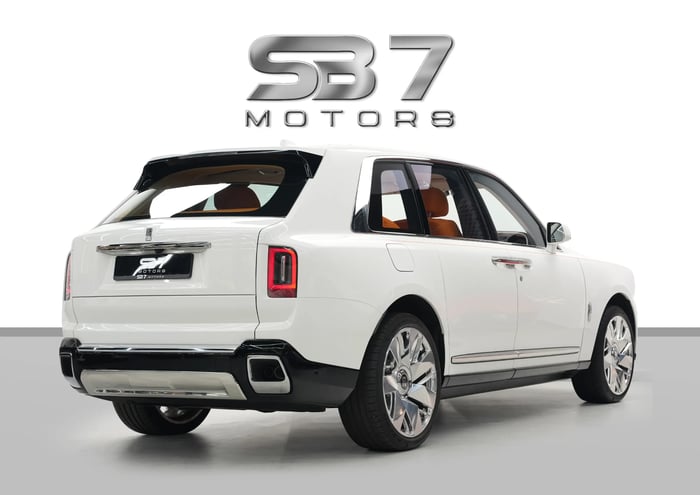 2026 Rolls-Royce Cullinan Silver Badge - photo 4 of 17