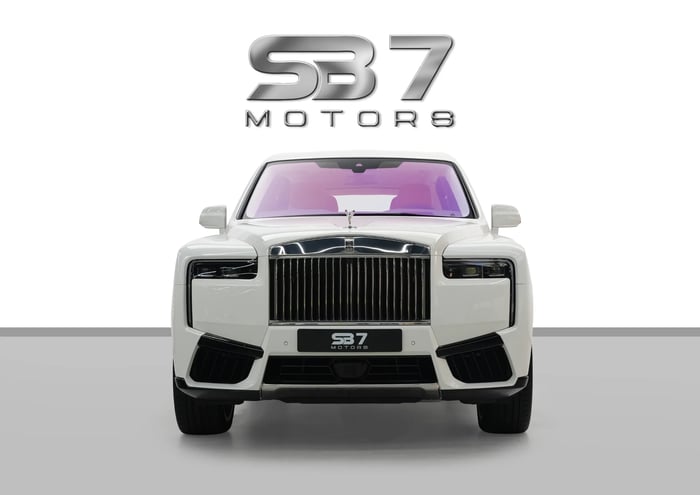 2026 Rolls-Royce Cullinan Silver Badge - photo 2 of 17