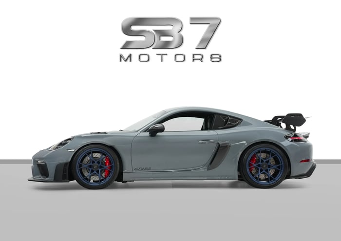 2024 Porsche 718 Cayman GT4 RS Weissach Package - photo 4 of 20