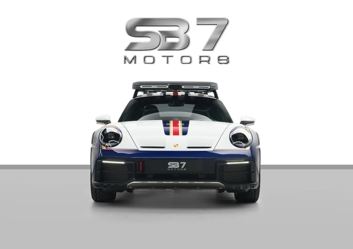 Porsche 911 Dakar 2024 with Warranty from Porsche 03-2027 - photo 2 of 12