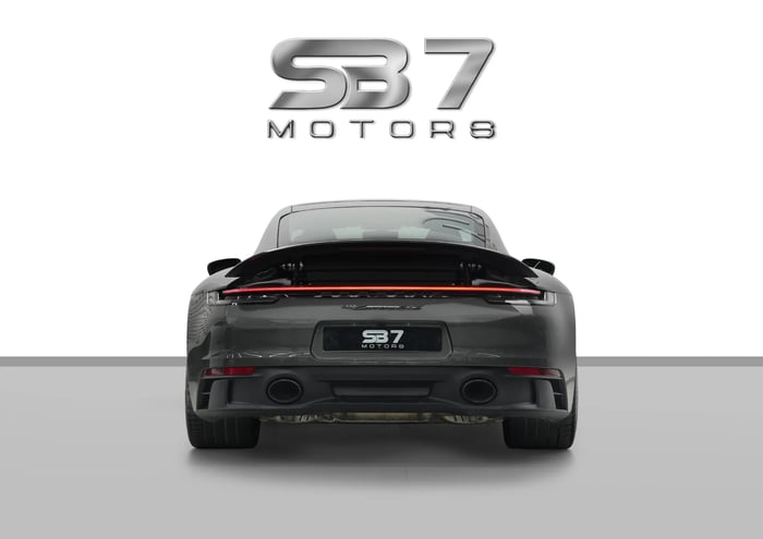 2024 Porsche 911 Carrera GTS GCC Al Naboodah Warranty Fsh - photo 5 of 12