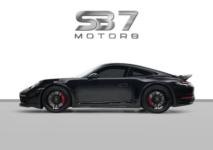 2024 Porsche 911 Carrera GTS - photo 3 of 12