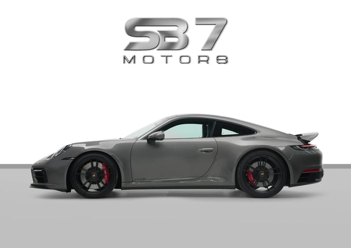 2024 Porsche 911 Carrera GTS GCC Al Naboodah Warranty Fsh - photo 3 of 12