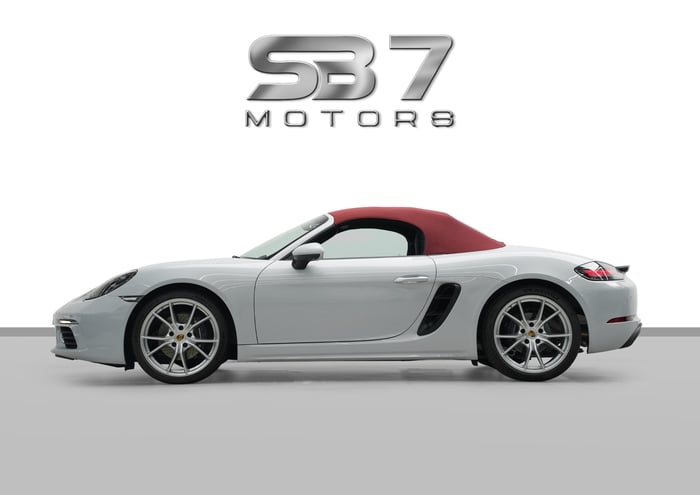 2024 Porsche 718 Boxster Excellent Condition - photo 3 of 14