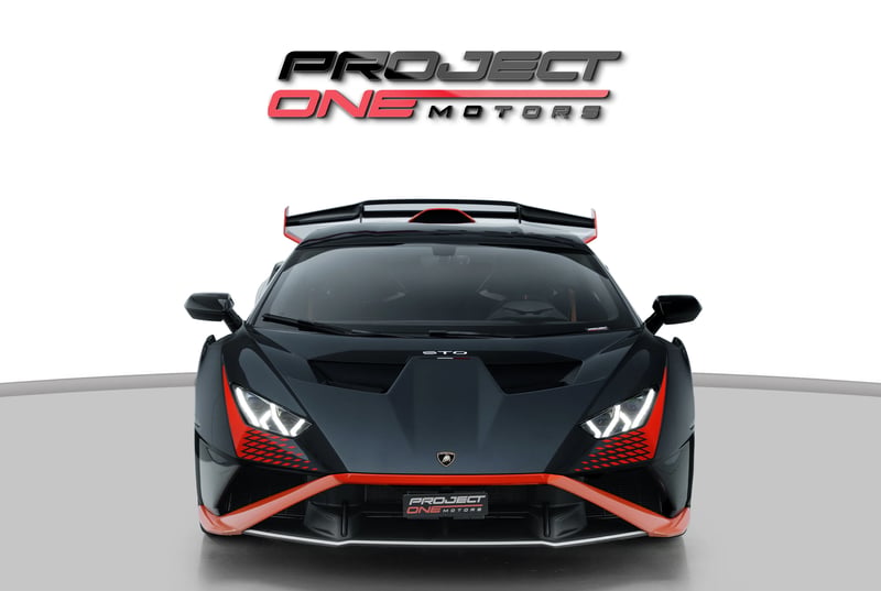 2021 Lamborghini Huracan STO - photo 2 of 13