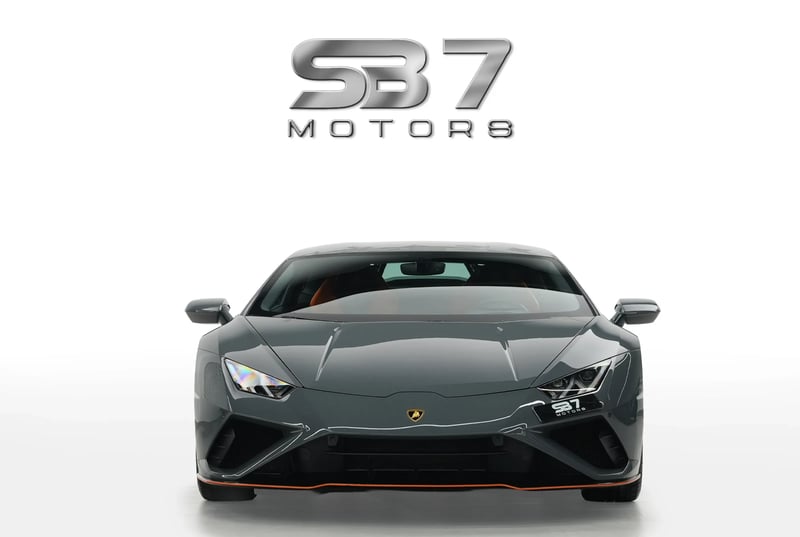 2021 Lamborghini Huracan EVO Coupe with Akrapovic - photo 2 of 28