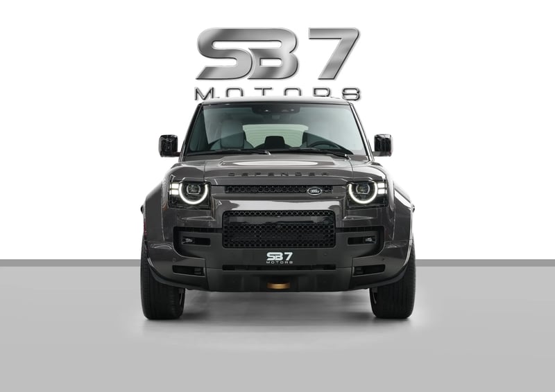 2026 Land Rover Defender 110 Octa P635 Fully Loaded - photo 2 of 34