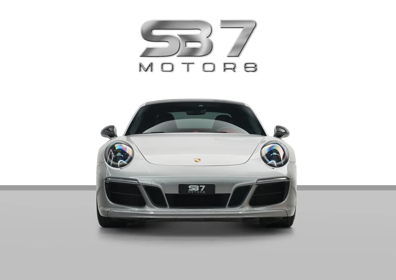 2017 Porsche 911 Carrera GTS - photo 2 of 14