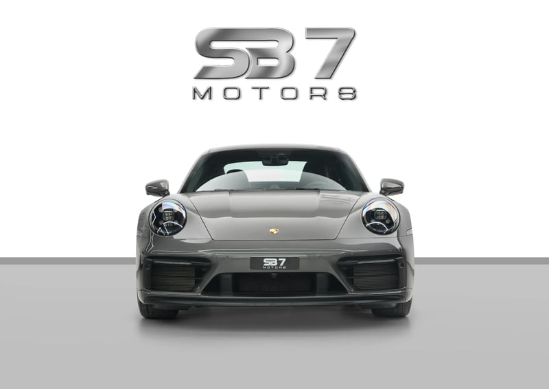 2024 Porsche 911 Carrera GTS GCC Al Naboodah Warranty Fsh - photo 2 of 12